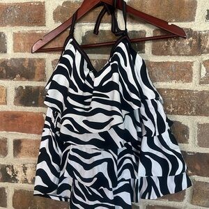 176 Cole of California tankini top. Sz 18w black white